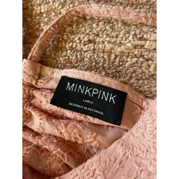 MINKPINK Pink Embroidered Mini Dress Women’s S/M Spaghetti Straps Ruffle Hem - Picture 4 of 9